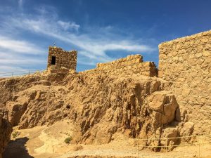Ein Gang durch die Festung Masada in Israel