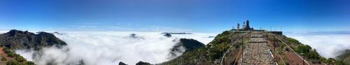 Panorama-Blick auf dem Pico Ruivo auf Madeira